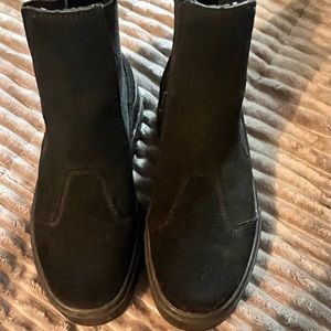 PUMA Mayze Chelsea Suede Women's Boots